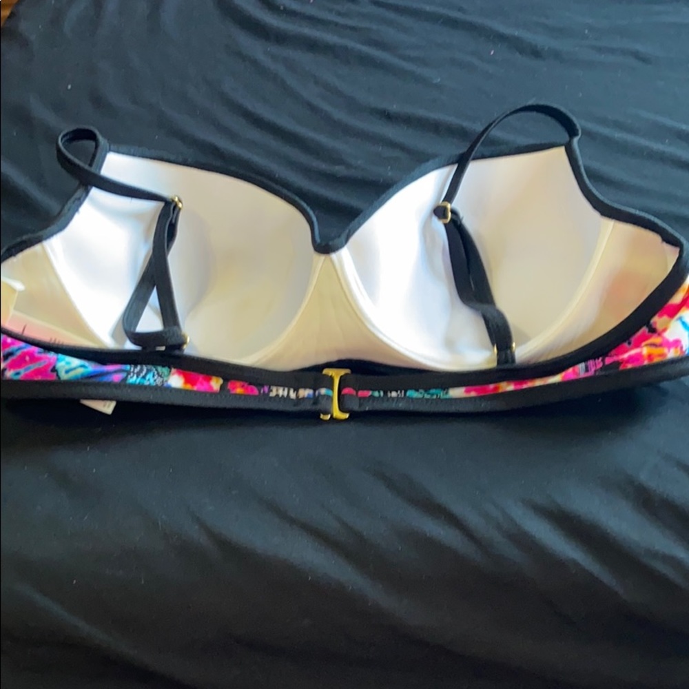 Jessica Simpson Bikini Top - Picture 3 of 7